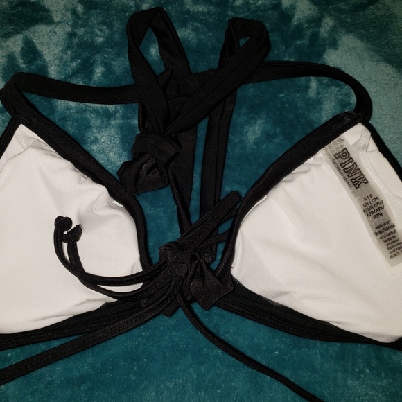 Bikini - Picture 2 of 5